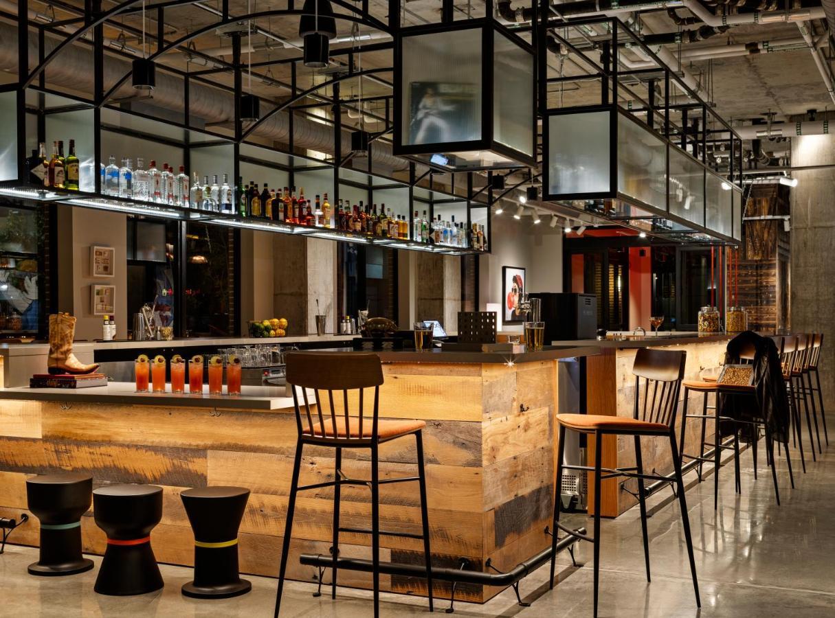 Готель Moxy Omaha Downtown Екстер'єр фото