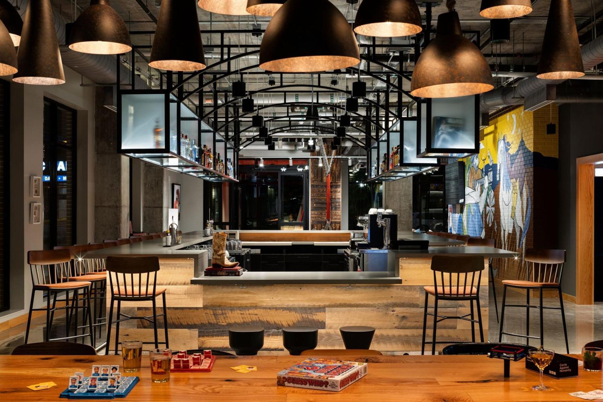 Готель Moxy Omaha Downtown Екстер'єр фото
